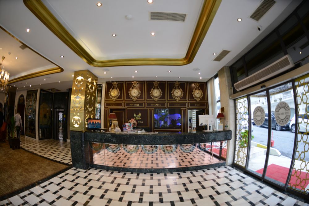 Check-in ve check-out saatleri nedir?