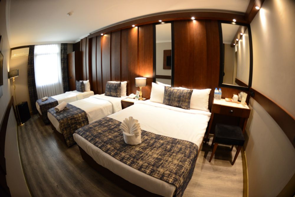 غرفة رباعية